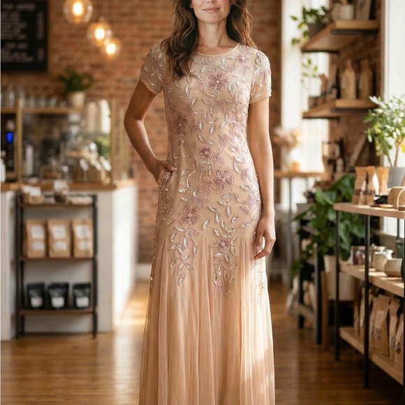 Adrianna Papell Blush Floral Maxi Dress - Picture 8 of 8